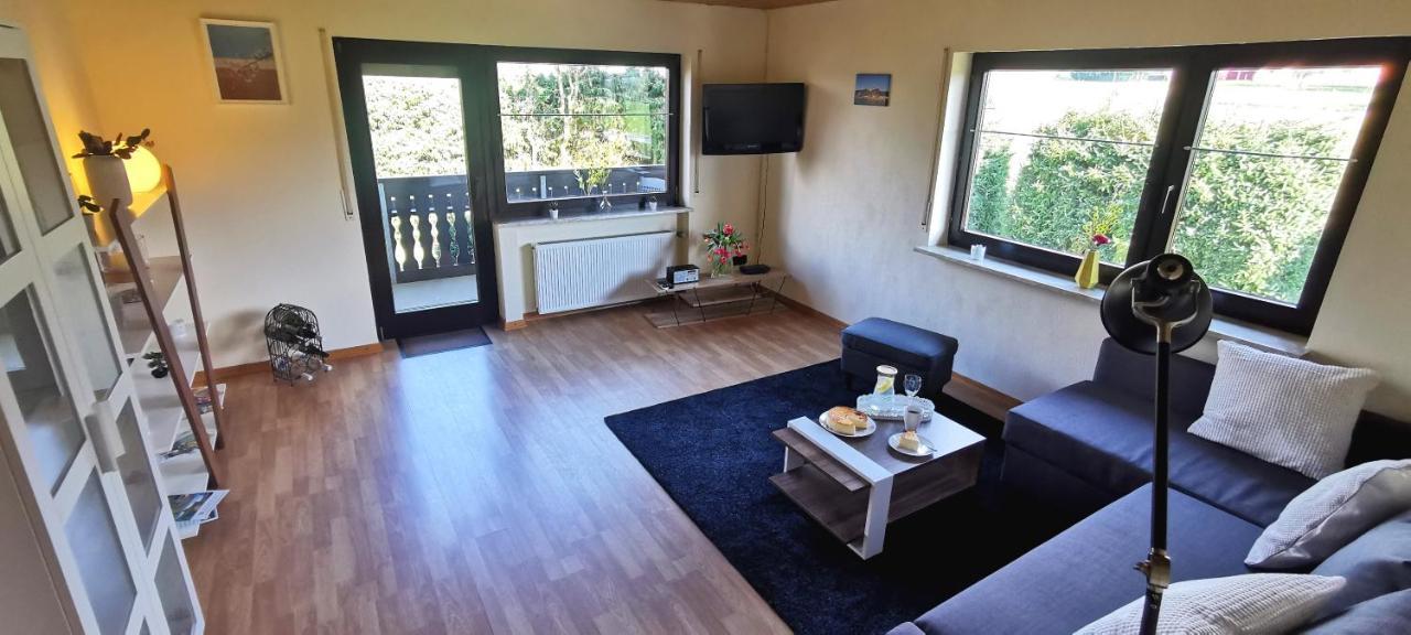 Ferienwohnung Landidylle Nassheck Dieblich Bagian luar foto